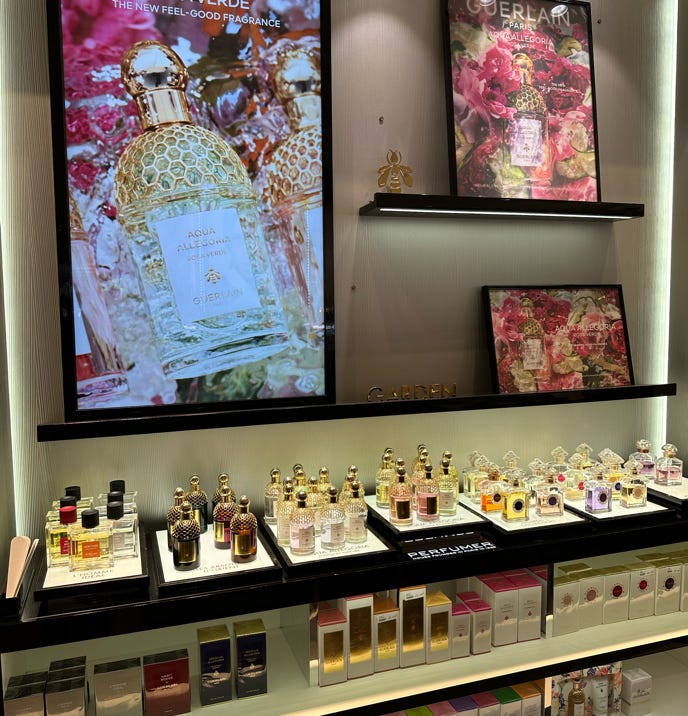 Personalisierte Flakons und Lip Stick Cases 